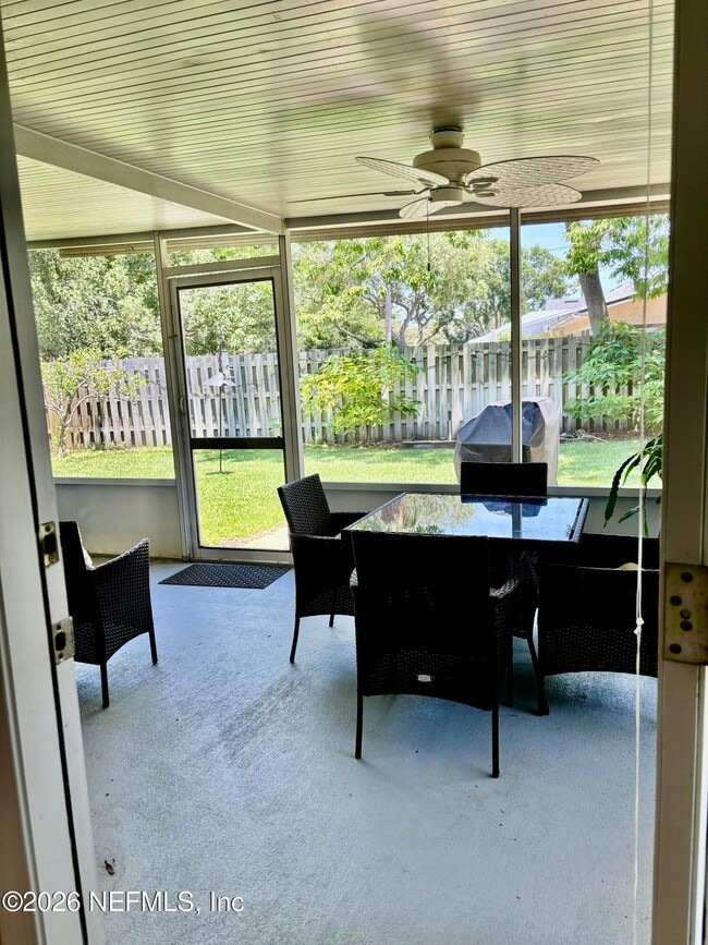 Building Photo - 157 Seaside Cir