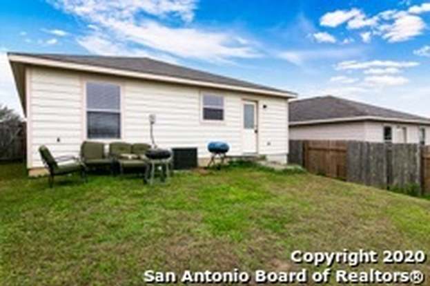 Building Photo - 5923 Fox Canyon