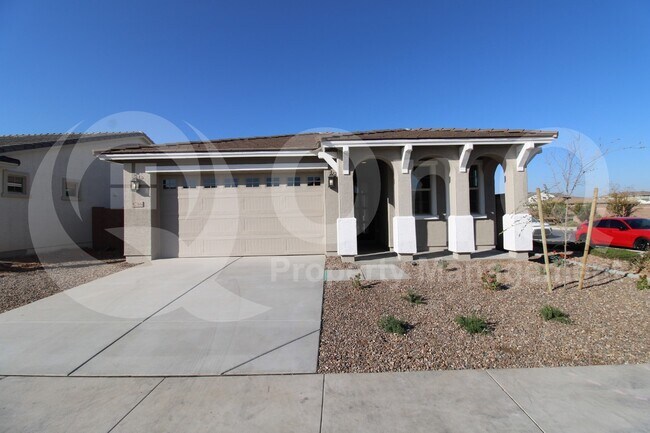 Primary Photo - 5716 S Romano