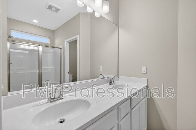 Building Photo - 353 Ruby Cate Wy