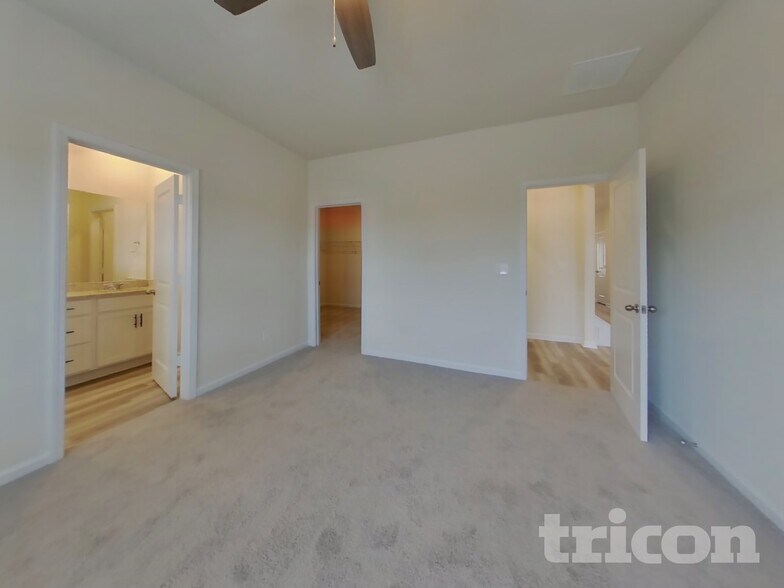 Building Photo - 274 Limestone Cir