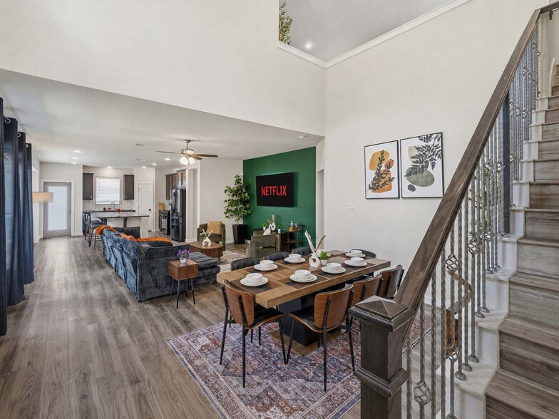 Building Photo - 5038 Azalea Trace Dr