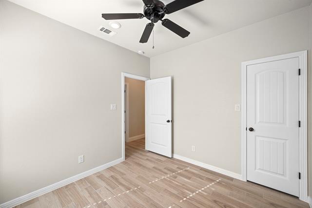 Building Photo - 604 Adeline Dr