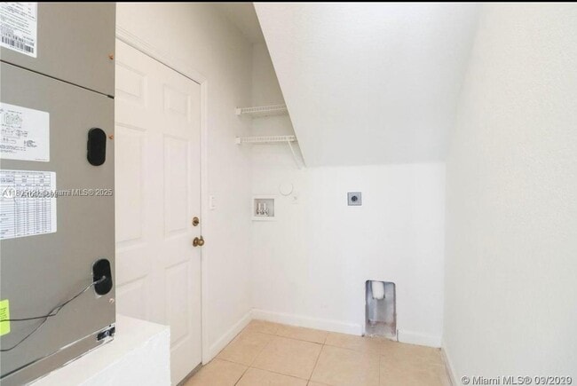 Building Photo - 9418 SW 226th Terrace