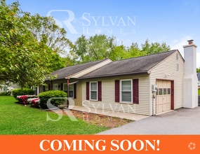 Building Photo - Beautifully updated 3 bedroom rancher!