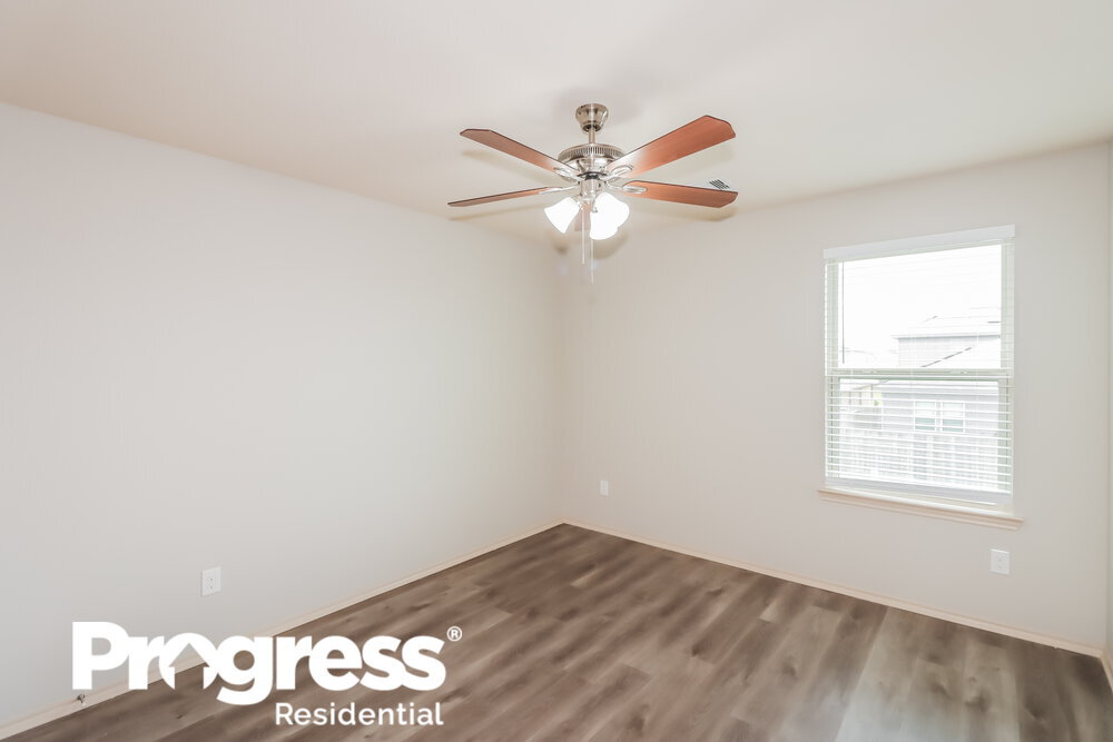 Building Photo - 23139 Robbers Nest Dr