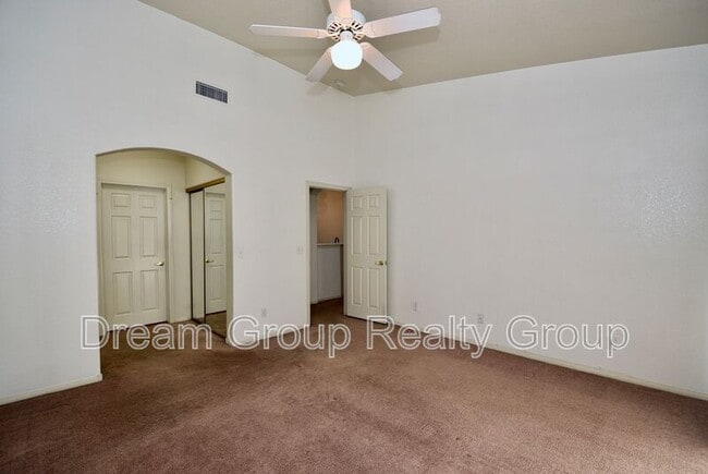 Building Photo - 3320 S Fort Apache Rd
