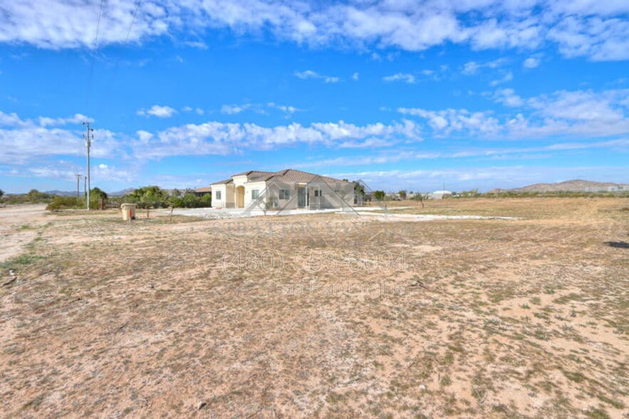 Building Photo - 15908 W Ghost Ranch Rd