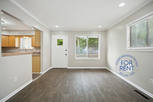 Building Photo - 3717 Larchmont St