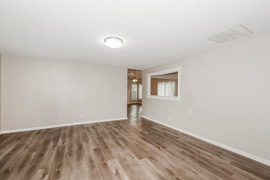 Building Photo - 7740 Kenetta Ct