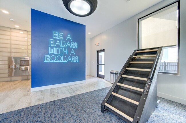 Building Photo - 1111 Shepherd Dr