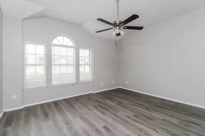 Building Photo - 426 Kimmel Dr