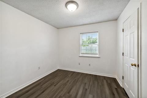 Building Photo - 2417 Highland Meadows Dr