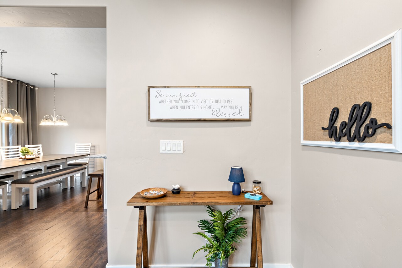 Building Photo - 2900 N Villere Ln