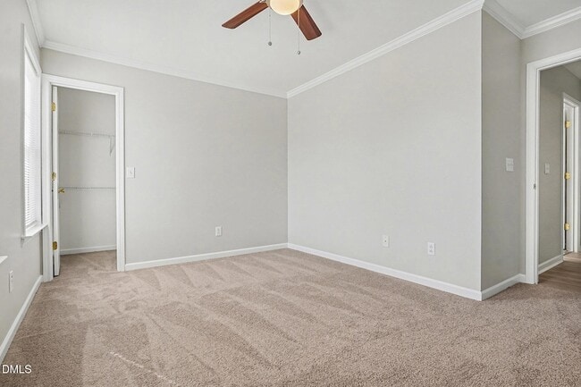 Building Photo - 5005 Marathon Ln