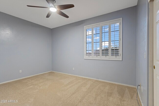 Building Photo - 26249 N 68th Ln