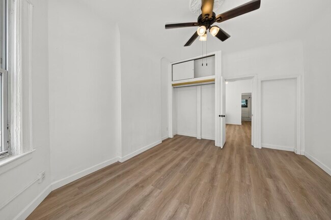 Building Photo - 73 Van Reypen St
