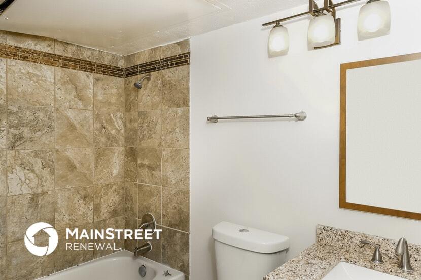 Building Photo - 2850 Canary Ln