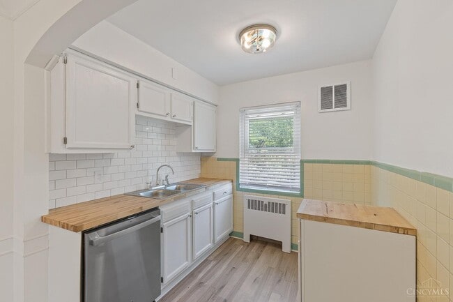 Building Photo - 3148 Werk Rd