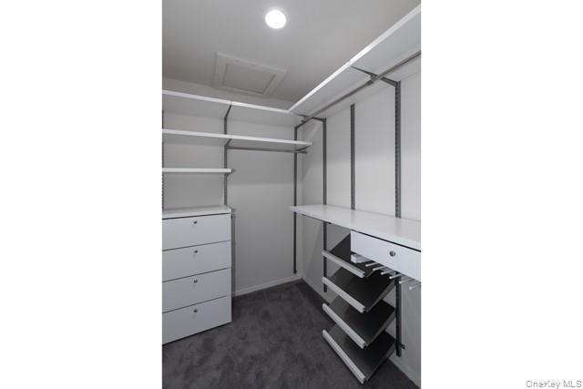 Building Photo - 128 Village Green Dr