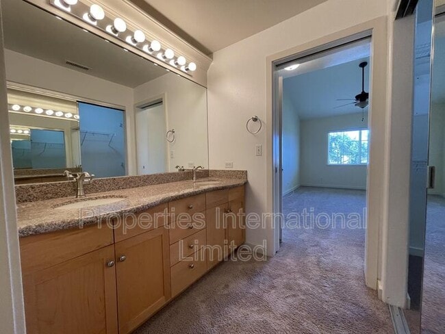 Building Photo - 92-1001 Alii'nui Drive - 14A