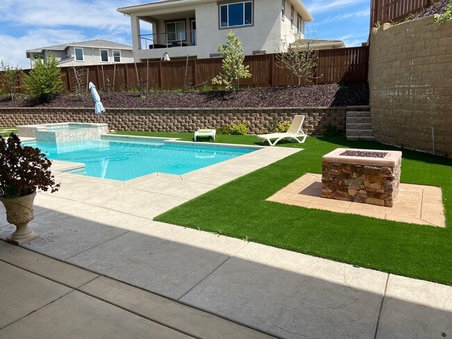 Building Photo - 5011 Murieta Pl