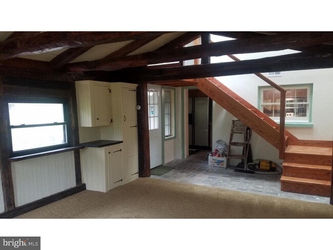 Building Photo - 1371 Old Airport Rd