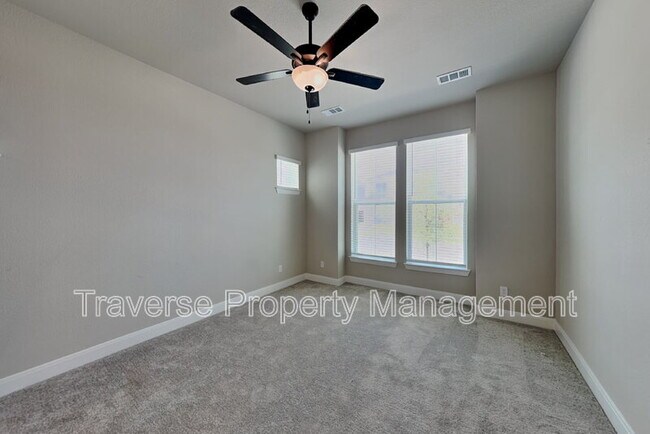 Building Photo - 2013 Tolleson Dr