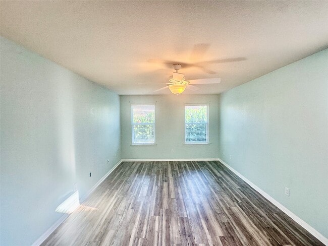 Building Photo - 1205 Quarterhorse Dr