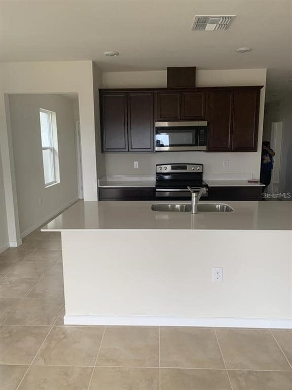 Building Photo - 7363 Catania Lp