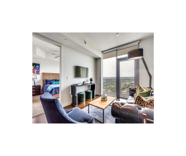 Building Photo - The Bowie | Up to 6 Weeks Free | Posted 10...