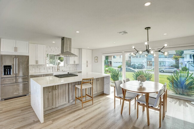 Building Photo - 27438 Elmbridge Dr