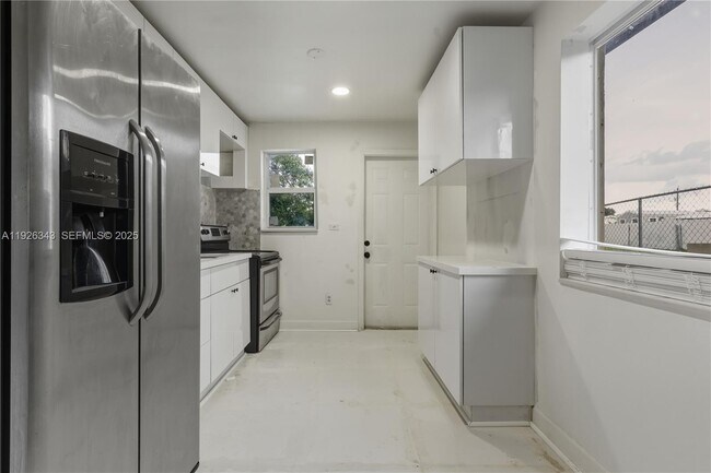 Building Photo - 11961 SW 214th St