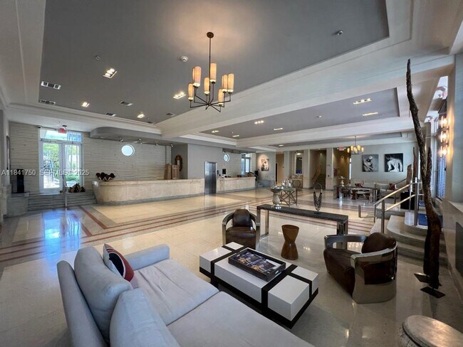 Building Photo - 435 21st St