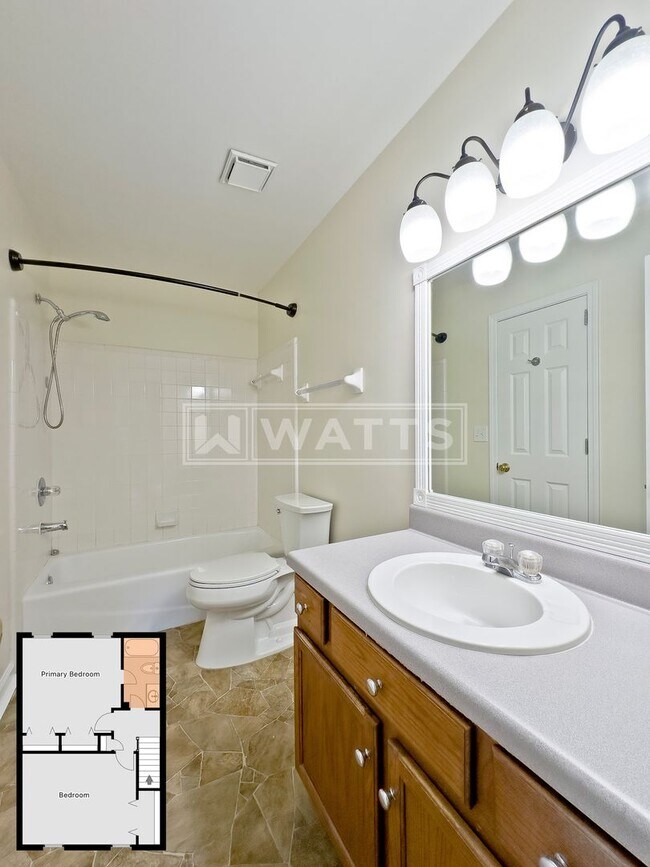 Building Photo - 2 Bedroom Townhome in Grayson Valley
