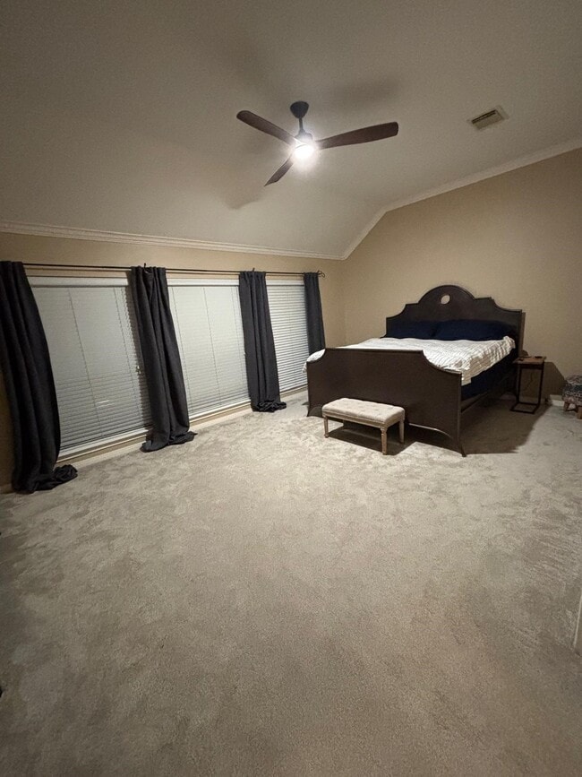 Building Photo - 1310 W Webster St