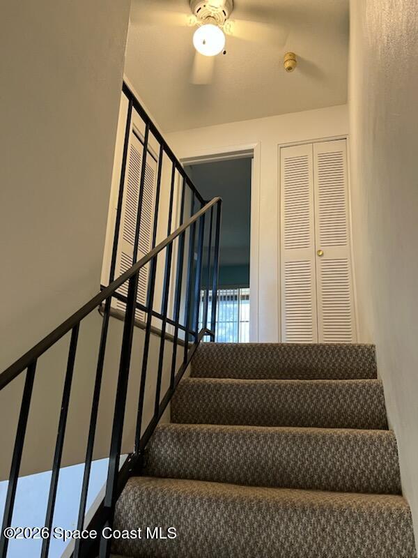 Building Photo - 2497 Country Club Dr