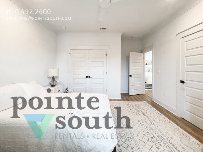 Building Photo - 13805 Red Drum Ct