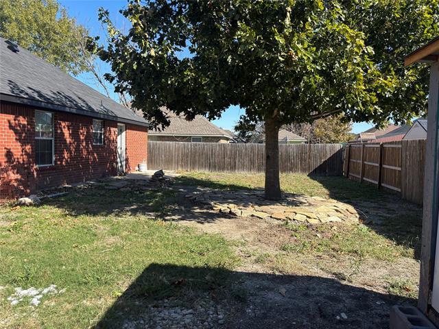 Building Photo - 618 Oliver Ln