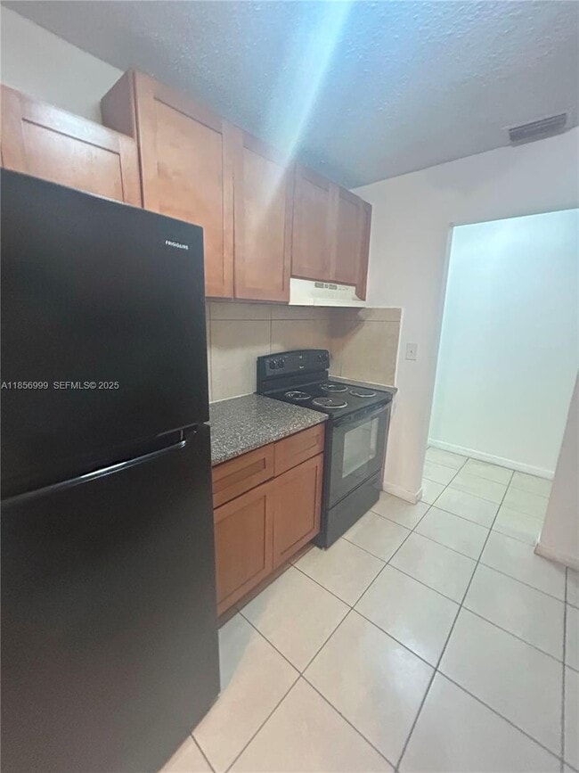 Building Photo - 3876 NW 207 St Rd