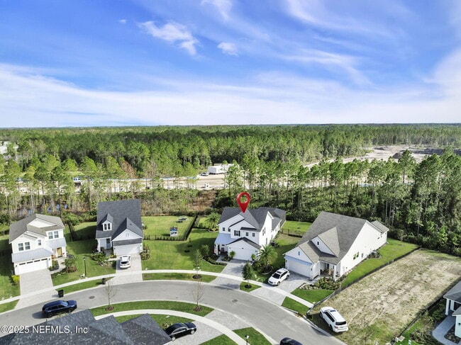 Building Photo - 299 Blue Hampton Dr