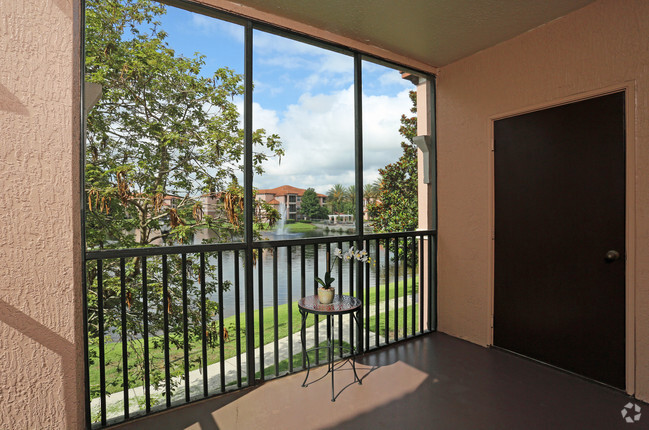 Balcony - The Rexford at Waterford Lakes