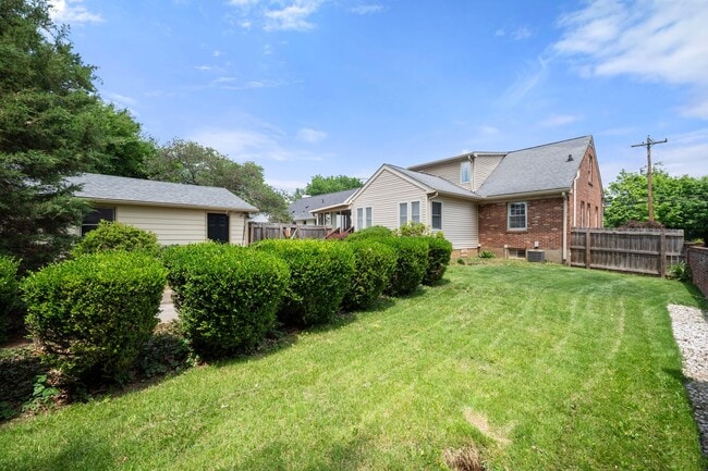 Building Photo - Make This Your Home!