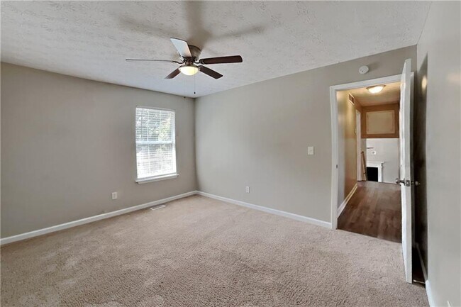 Building Photo - 3848 Welham Green Ct