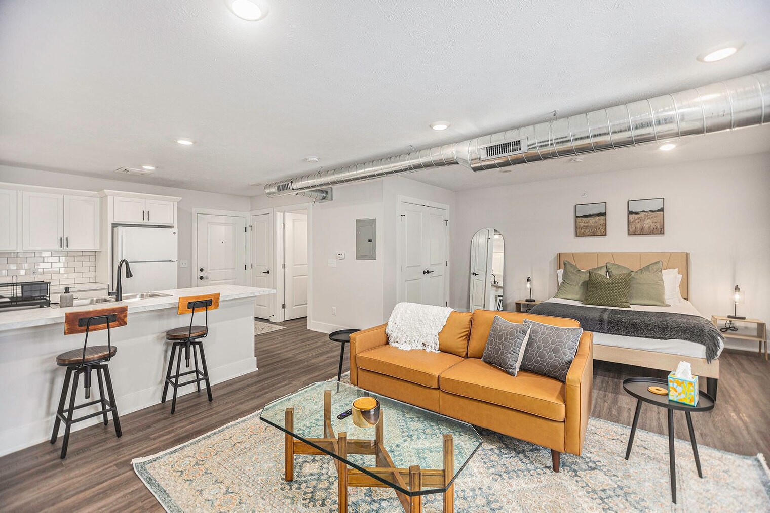 Building Photo - 1562 Michigan St NE