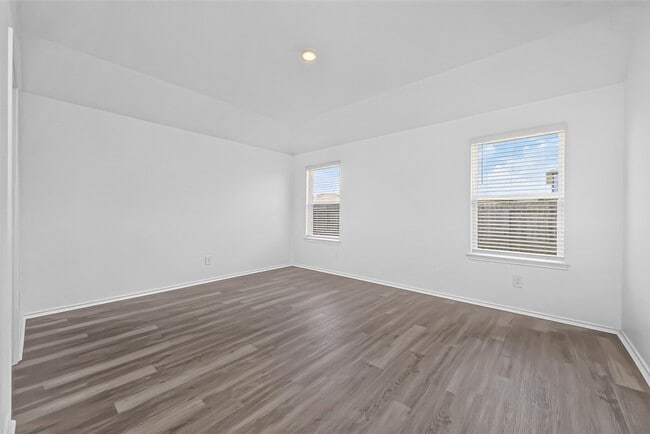 Building Photo - 14556 Lily Plns Dr