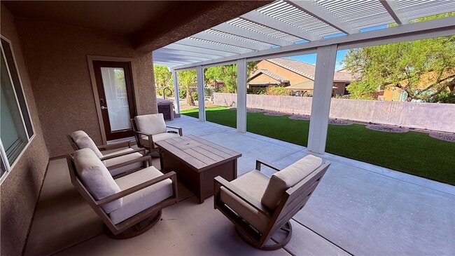 Building Photo - 3065 Olivia Heights Ave