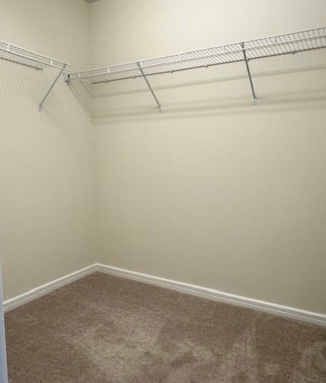 Building Photo - Isles of Lake Nona!! 3 Bedroom 2.5 Bathroom Townhome