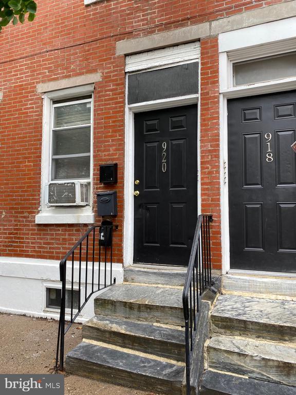 Building Photo - 920 S 12th St