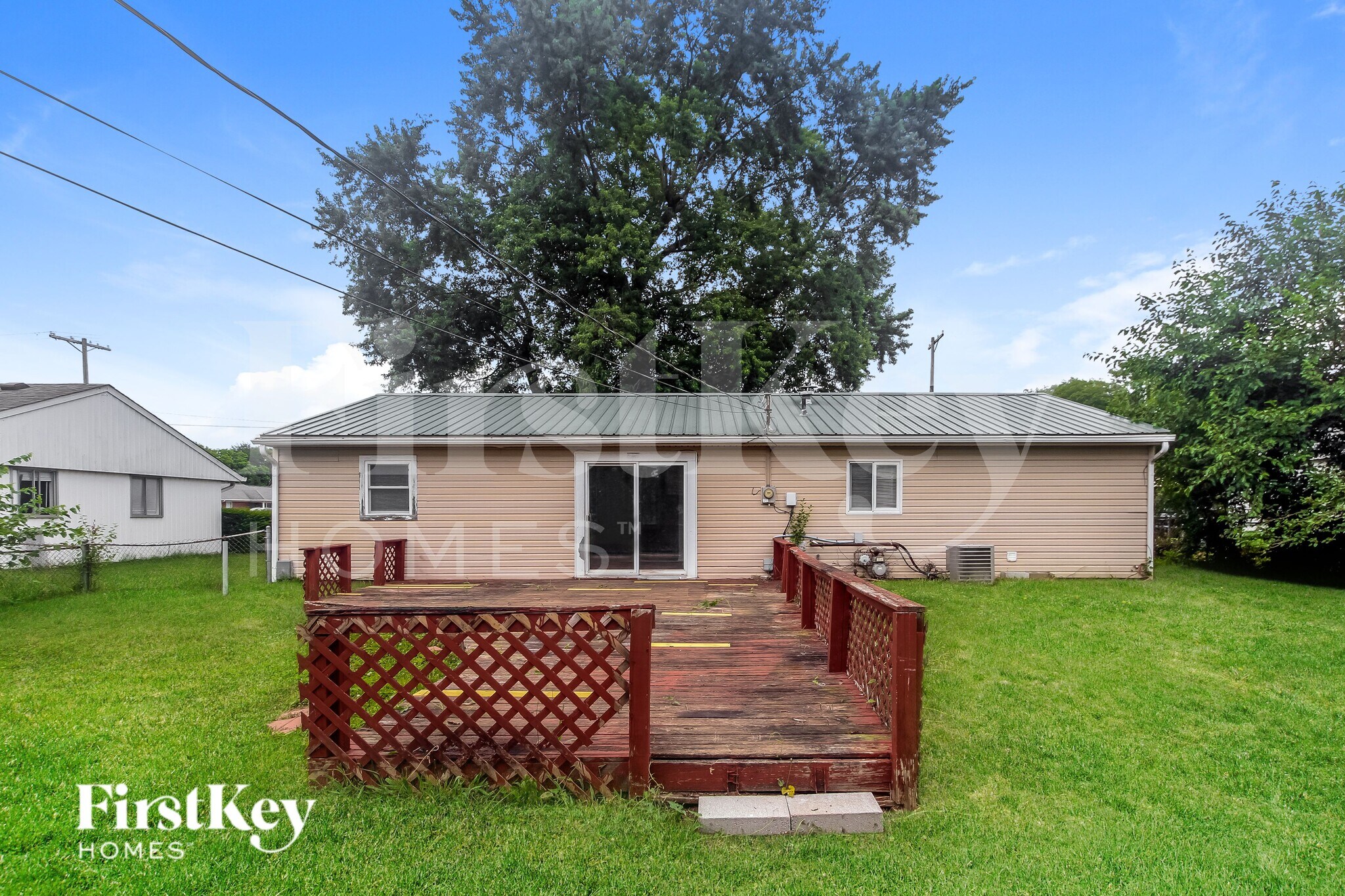 Building Photo - 112 Lind Dr